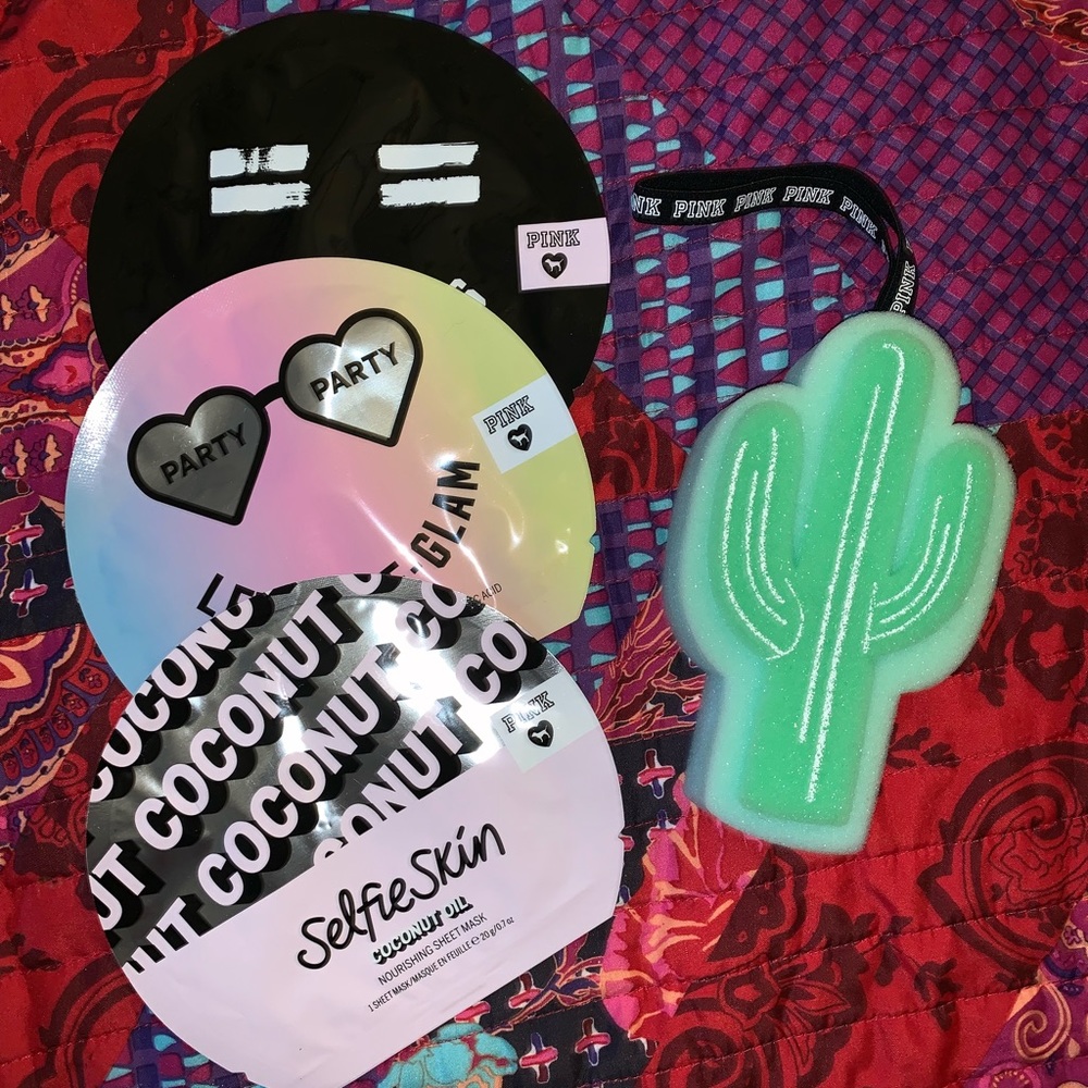 Victoria Secrets PINK Face Masks & Sponge Package